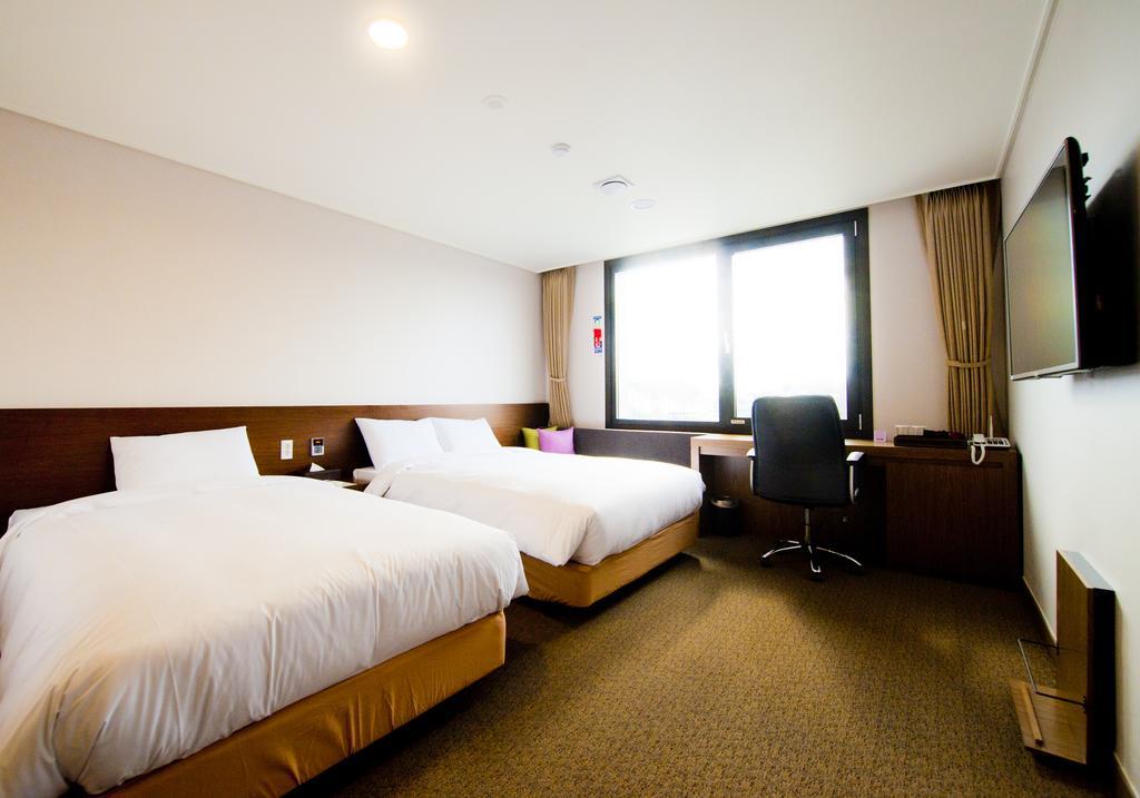 Jeonju Yeonghwa Hotel Ruang foto