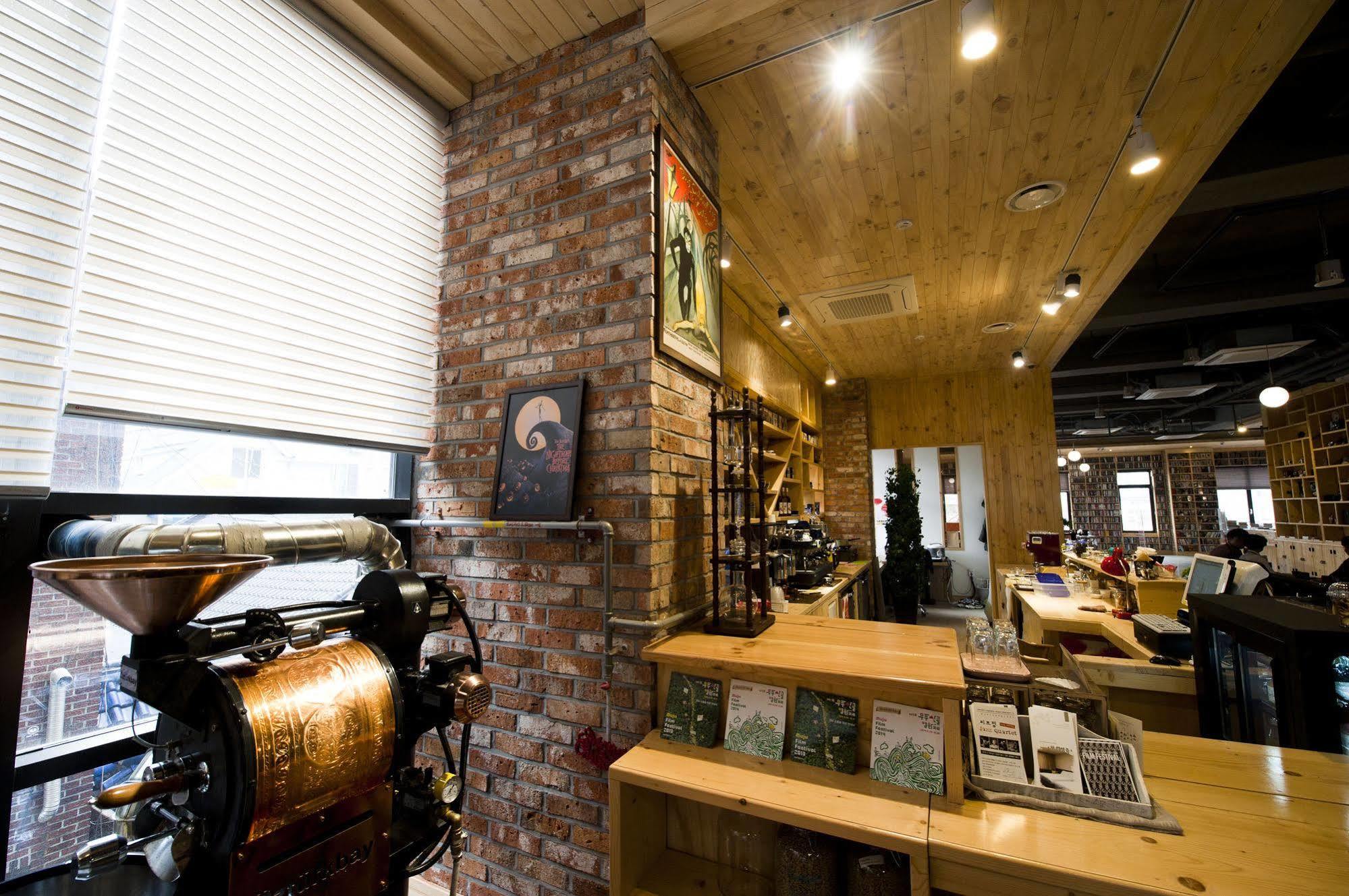 Jeonju Yeonghwa Hotel Bagian luar foto